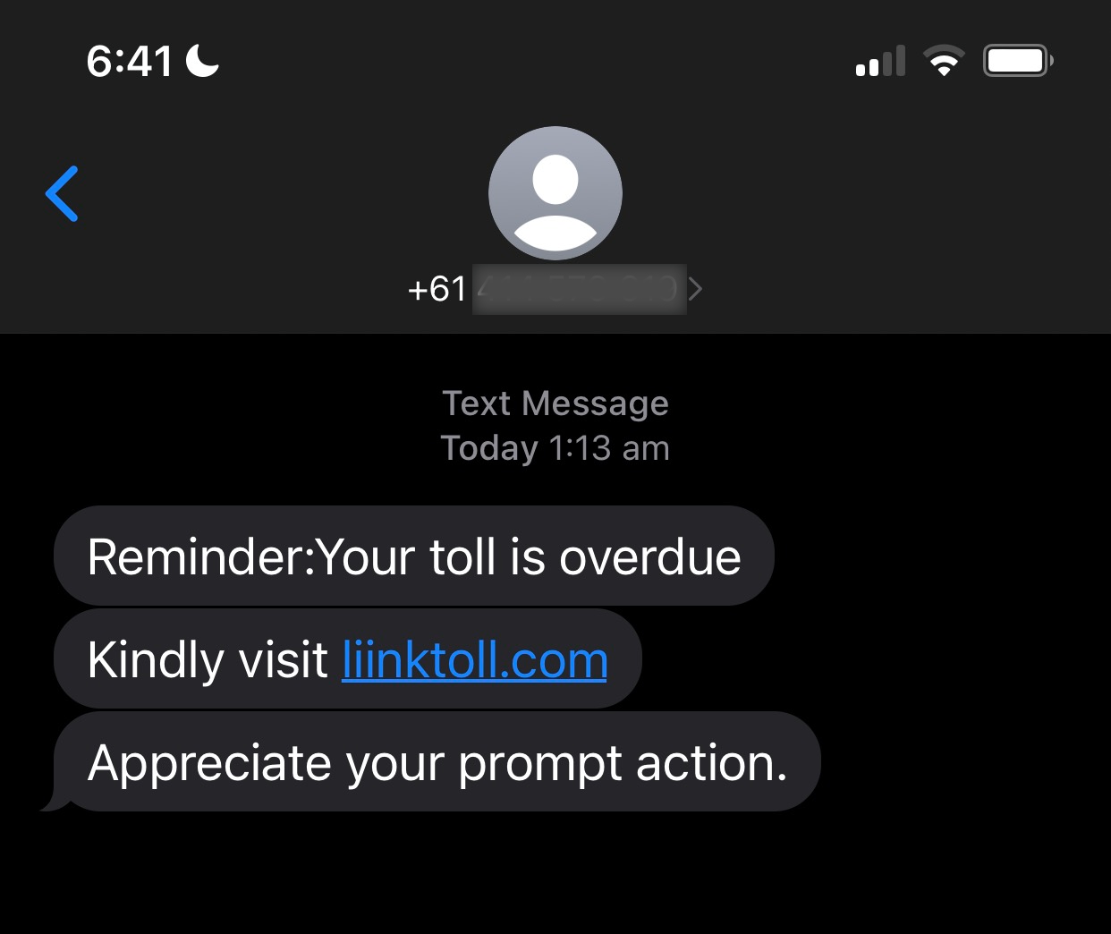 text message saying the toll is overdue but using a misspelt url